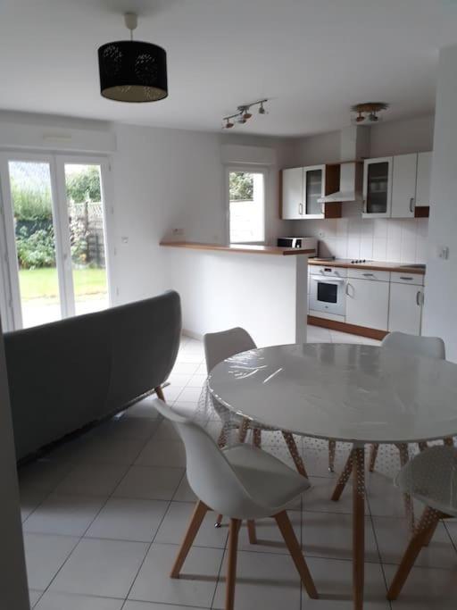 Apartment Au Rdc Avec Jardin Clos, Au Calme. *